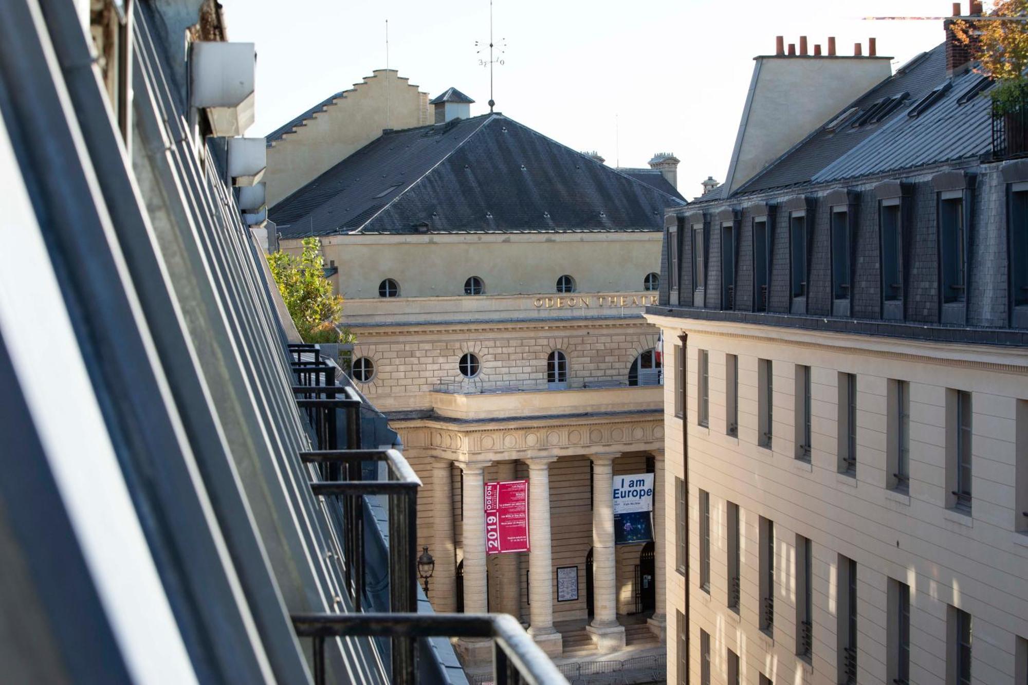 Grand Des Balcons Parijs